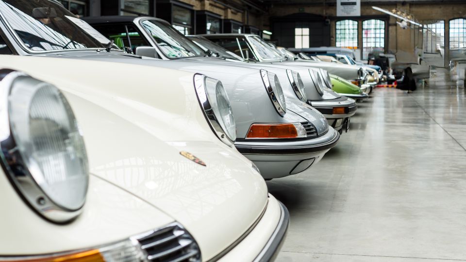 Sell or pawn classic cars (Porsche)